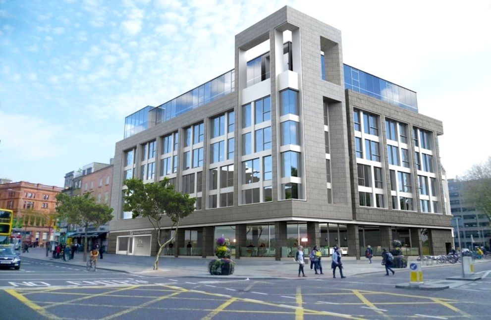 Holiday Inn Express Hotel